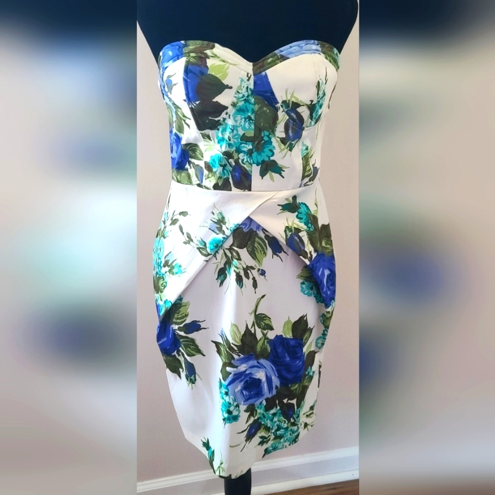 Forever 21 Floral Strapless Sheath Dress Size M